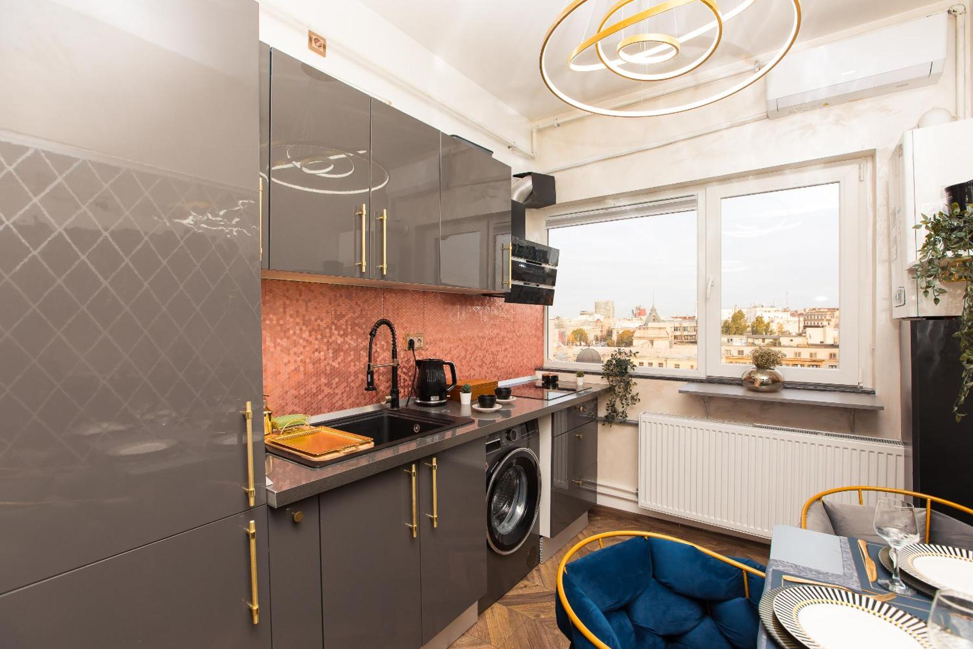 Royalty Apt With City Views On Calea Victoriei بوخارست المظهر الخارجي الصورة
