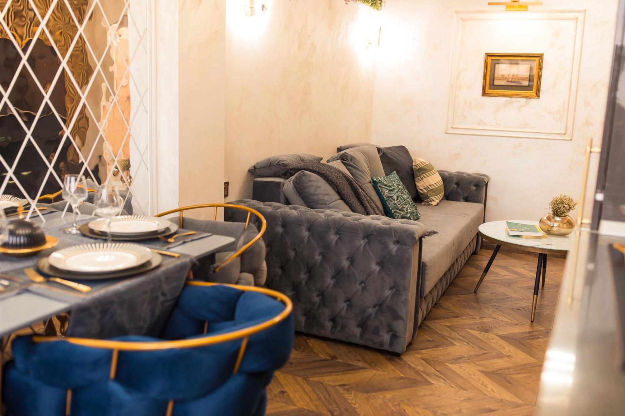 Royalty Apt With City Views On Calea Victoriei بوخارست المظهر الخارجي الصورة